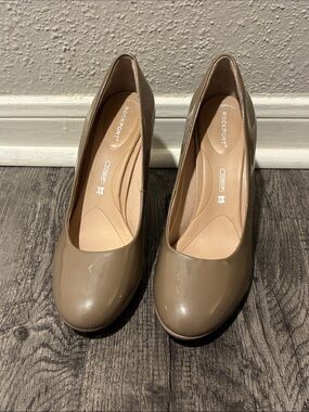 Rockport Neutral Patent Pump in Taupe